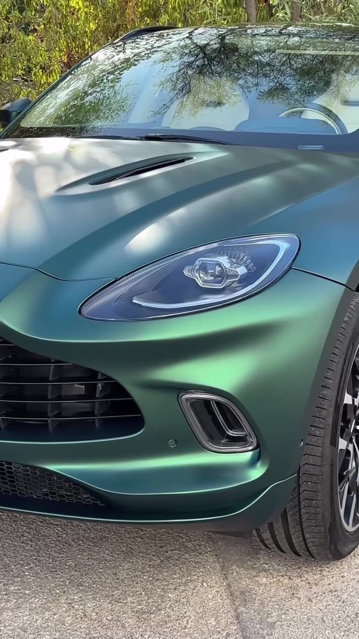Aston Martin — colour-change film